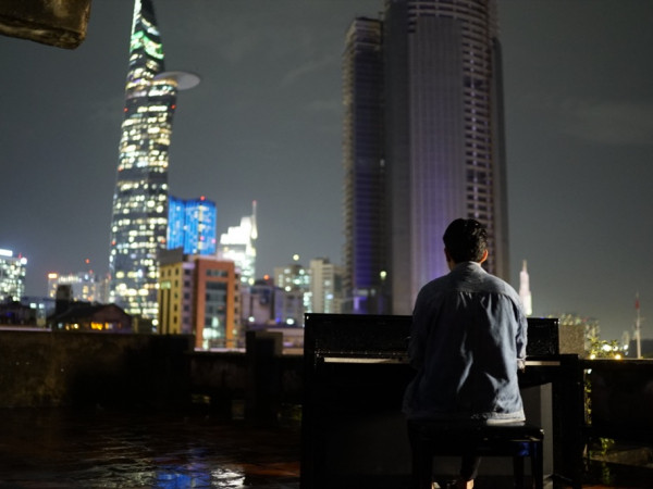 Andiez Nam Trương cuối cùng cũng chịu tung sản phẩm âm nhạc của riêng mình