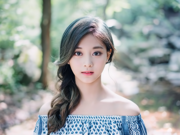 Đâu chỉ xinh đẹp dễ thương, Tzuyu (TWICE) còn rất nhiều khả năng đặc biệt khác
