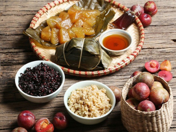 Những món ăn không thể thiếu trong ngày Tết Đoan Ngọ