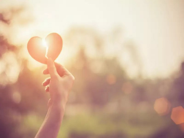 Nếu người cũ của bạn thuộc 4 chòm sao này, hãy dứt khoát quên họ đi là vừa 