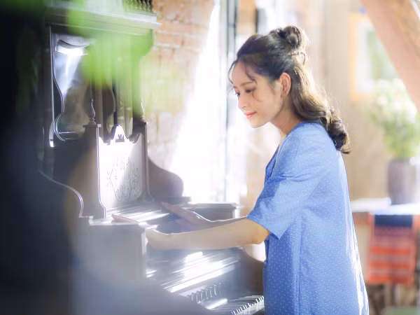 Chi Pu sánh vai cùng San E và Chaeyeon (DIA) trở lại màn ảnh với “Hãy Để Em Yêu Anh”