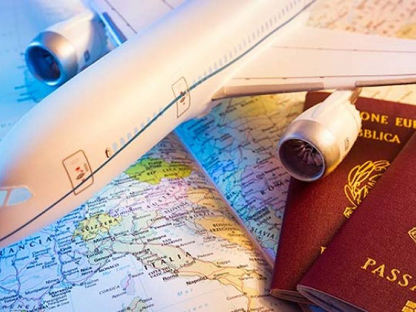 Anh: Nữ du khách được bài học nhớ đời khi nhận bừa là... khủng bố