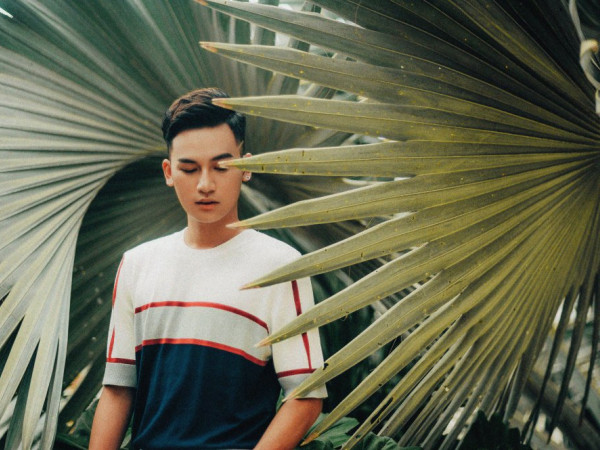 Ali Hoàng Dương lột xác với hình ảnh "lãng tử nổi loạn" trong MV đầu tay "Theo anh"