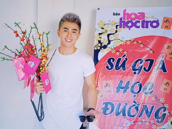 Teen THPT chuyên Lê Hồng Phong rần rần trong ngày đi học đầu tiên sau Tết