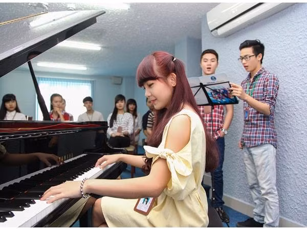 Không nhất thiết phải học Nhạc viện mới là cử nhân piano