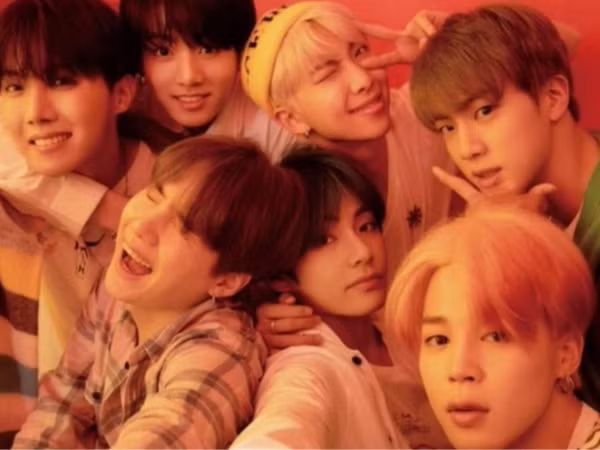Ngoài Halsey, BTS còn hợp tác với Ed Sheeran trong "Map Of The Soul: Persona"