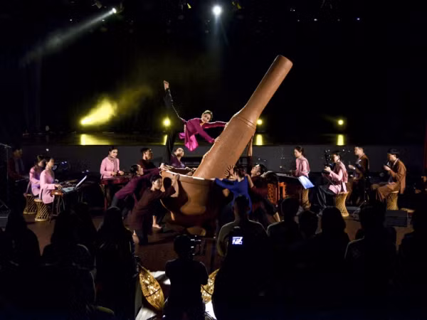 Diễn viên Việt Nam và múa đương đại Việt Nam toả sáng trong Xposition’O’