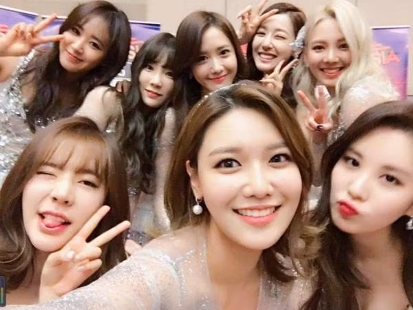Sau Yoona, Sooyoung "bật mí" SNSD sẽ đến Việt Nam vào đầu tháng 4 tới