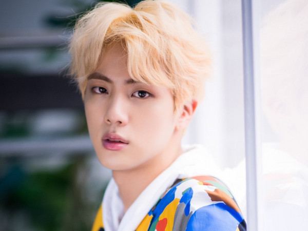 Tin được không, Jin (BTS) là người sở hữu khuôn mặt hoàn hảo nhất thế giới