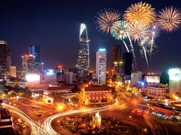 Mai là Giao thừa rồi, bạn đã biết đi xem pháo hoa ở đâu chưa? 
