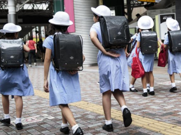 Nhật Bản: Tỉ lệ học sinh tự tử cao nhất trong vòng 30 năm
