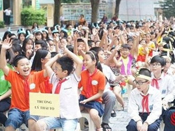 Từ 0h hôm nay 1/7, phụ huynh đã có thể đăng ký tuyển sinh trực tuyến vào lớp 1 