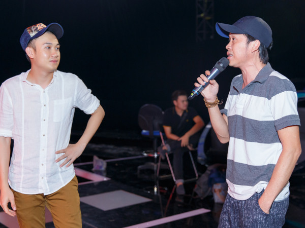 "Tuyệt đỉnh song ca nhí": Hoài Linh lần đầu tiên phá lệ vì em trai Dương Triệu Vũ