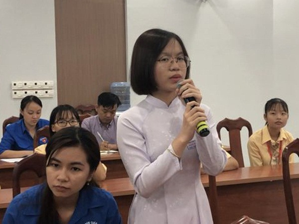 “Ám ảnh” kẹt xe mỗi sáng đi học, nữ sinh kiến nghị đổi giờ học