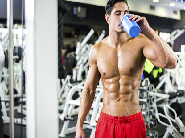 Muốn có bụng sáu múi, đừng quên ''thức ăn cho cơ bắp'' là Whey protein