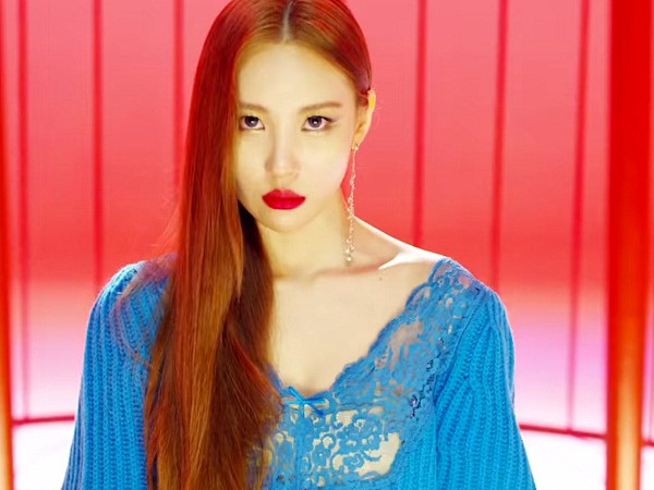 Sunmi đạt Perfect All-kill đầu tiên với “Siren”, sự nghiệp solo ngày càng vang dội