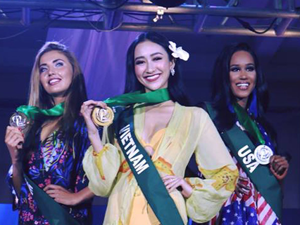 Hà Thu vươn lên dẫn đầu thành tích tại "đấu trường" Hoa Hậu Trái Đất 2017
