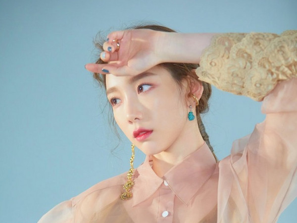 Phải chăng sắp có biến lớn, nên SM Ent bỗng dưng cưng chiều Taeyeon hết mức