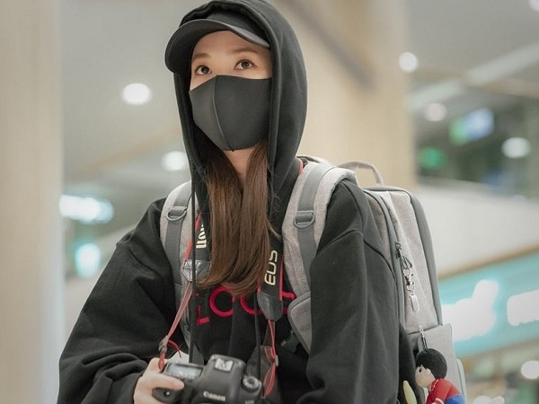 Dở khóc dở cười với cuộc đời éo le của nàng fangirl hai mặt trong “Her Private Life” 