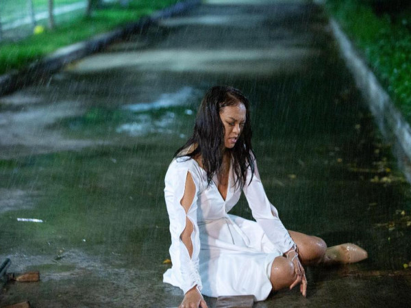 Ca sĩ Quang Hà không kiềm được xúc động với chuyện tình của Mai Ngô trong MV mới