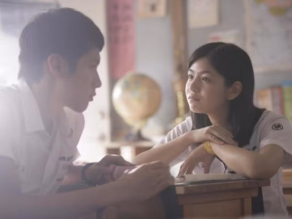 Trái tim đang lớn: 8 tuyệt chiêu chinh phục "crush" cho những tay “gà mờ”