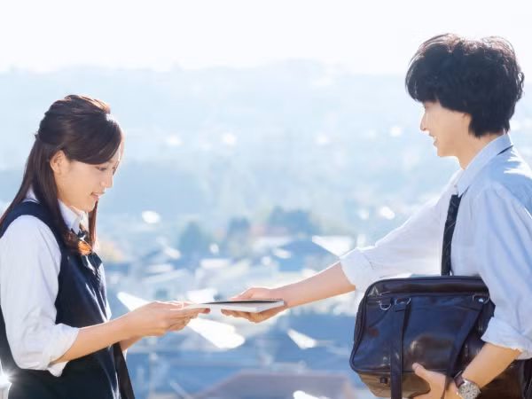 “Những mốc thời gian hạnh phúc”: Tớ luôn đợi một bầu trời
