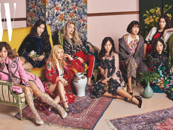 Hơn lúc nào hết, các cô gái SNSD đang rất cần được SONE sát cánh cổ vũ