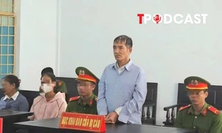 NÓNG 26/8: Tội ác gây phẫn nộ của kẻ dở trò đồi bại với bé gái gần 3 tuổi