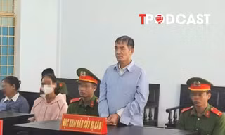 NÓNG 26/8: Tội ác gây phẫn nộ của kẻ dở trò đồi bại với bé gái gần 3 tuổi