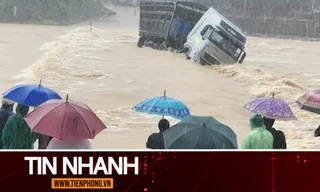 TIN NHANH: Mưa lớn miền Trung kéo dài đến bao giờ?