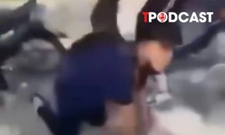 NÓNG 21/10: Vụ nam sinh bị bắt quỳ, liếm biển số xe: Khởi tố 2 đối tượng