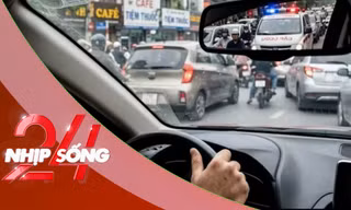 NHỊP SỐNG 24: Nghe còi xe cấp cứu phía sau, làm gì để không bị phạt và không cản đường cứu người?