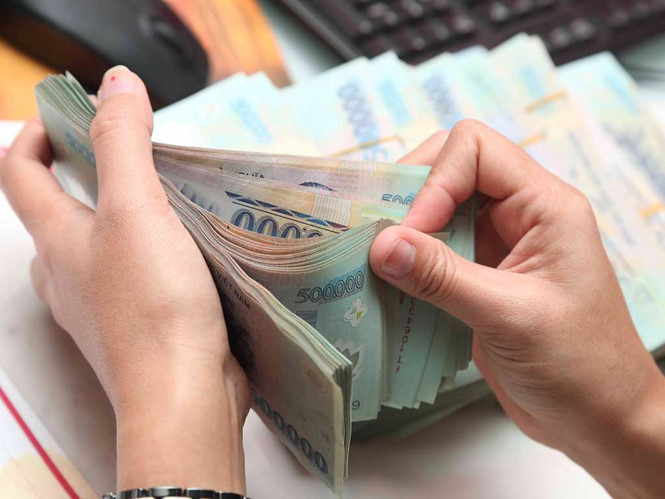 Thầy giáo lừa hàng trăm triệu chạy việc: Vội vã trả tiền nạn nhân