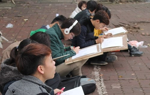 Những giờ học vỉa hè