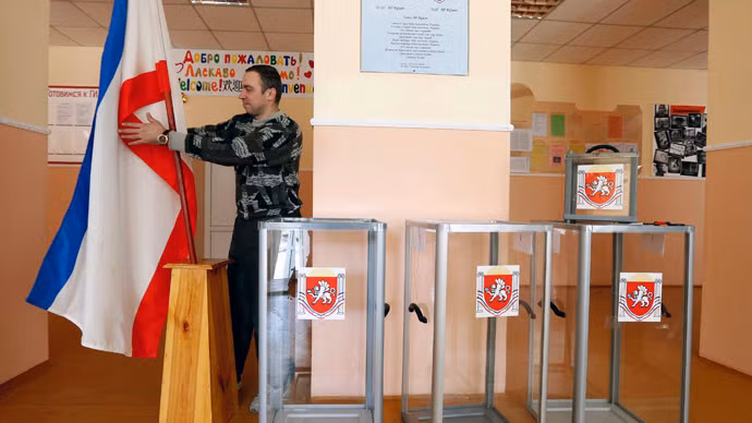 Crimea bình lặng trước thời khắc lịch sử