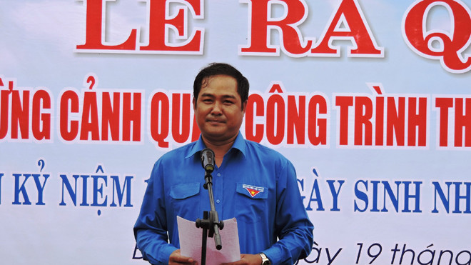 Anh Y Nhuân Byă-Bí thư Tỉnh đoàn phát biểu tại buổi lễ