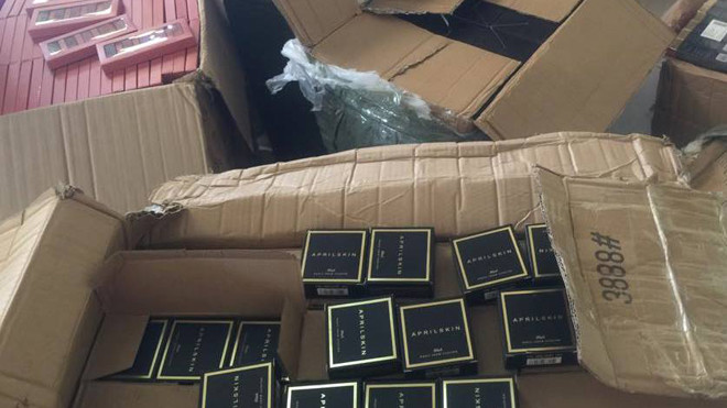 Mỹ phẩm mang thương hiệu nước ngoài không rõ nguồn gốc, xuất xứ tại thị trường Đà Nẵng. 