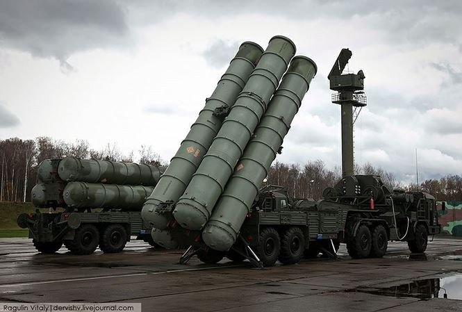 Hệ thống phòng không S-400 của Nga. Ảnh: Sputnik
