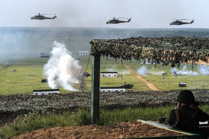 10 vạn binh sĩ Nga rầm rộ vào cuộc tập trận cực lớn