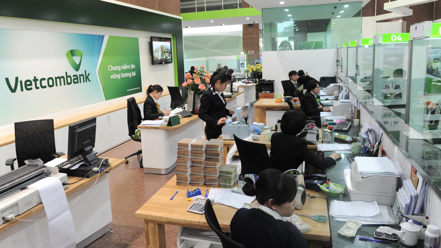 Ngân hàng đầu tiên “phát” tín hiệu hạ lãi suất vay