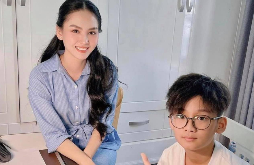 Mai Phương phủ nhận tin đồn hẹn hò chồng cũ Lệ Quyên, tiết lộ chỉ là cô giáo dạy kèm Anh văn. 