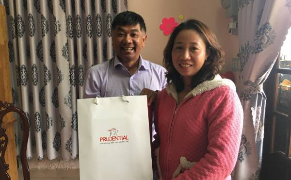 Món quà báo hiếu