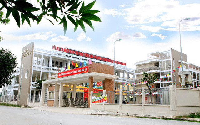 Điểm nhấn giáo dục: Học sinh lớp 3 mắc ​COVID-19, nhiều địa phương cho toàn bộ học sinh nghỉ học