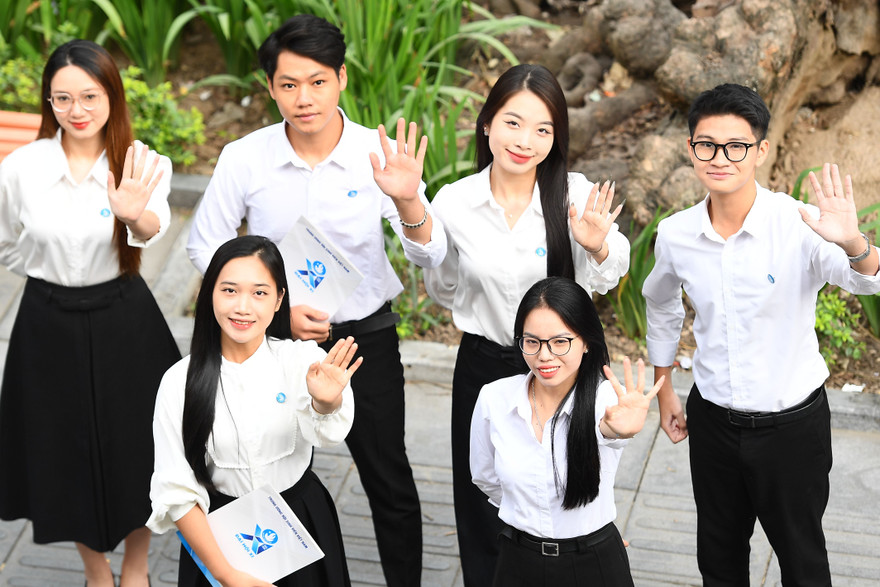 Sinh viên Việt Nam viết tiếp câu chuyện hòa bình bằng khát vọng làm chủ tri thức khoa học - công nghệ