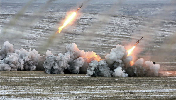 Uy lực hệ thống súng phun lửa đa nòng TOS-1A Pinocchio