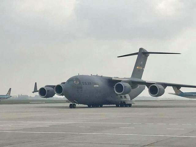 "Siêu máy bay" vận tải hạng nặng C-17 của Mỹ.