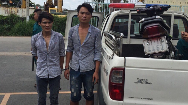  Hai tên cướp bị bắt. 