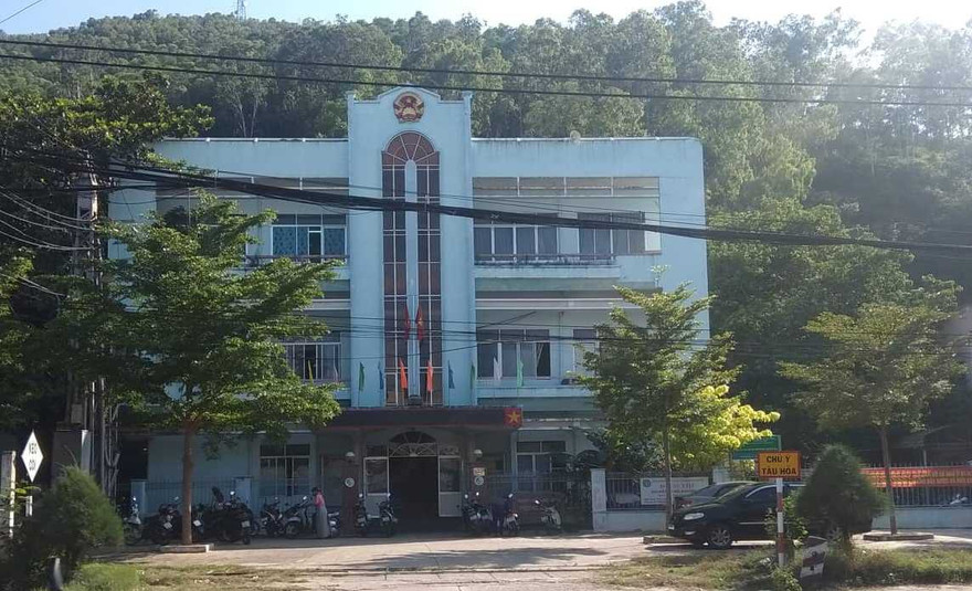 Trụ sở Đảng ủy, UBND phường Đống Đa nơi bà Dung từng công tác. Ảnh: Tr.Định