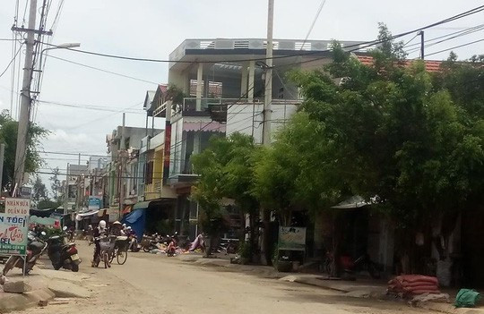 Một góc khu dân cư thị trấn Phù Mỹ, nơi có nhiều sai phạm về đất đai.