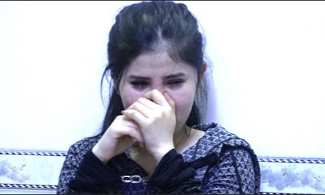 Nguyễn Thị Hồng Linh tại cơ quan công an.